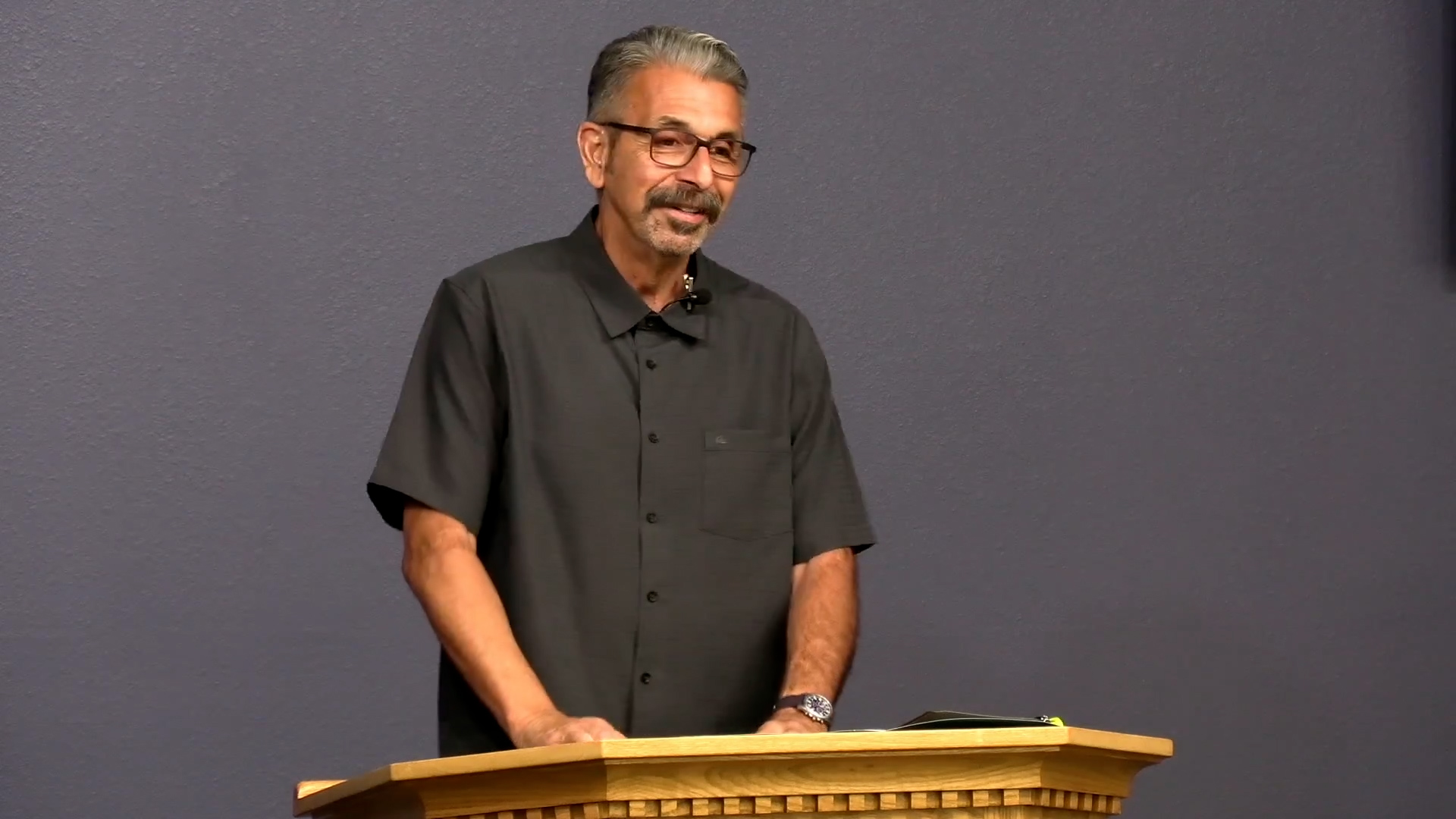 Rick Dominguez teaching Matthew 14